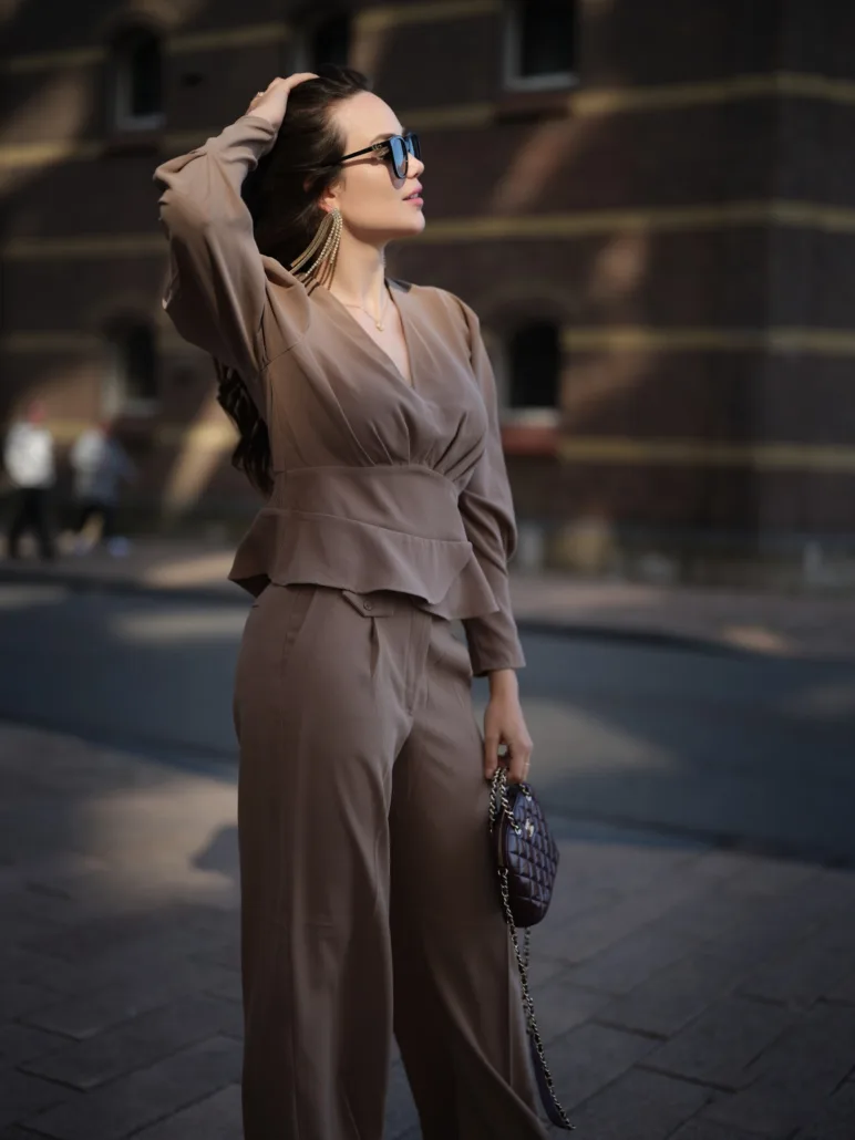 Kim Elisabeth van der Wal, commercial in tailored suit