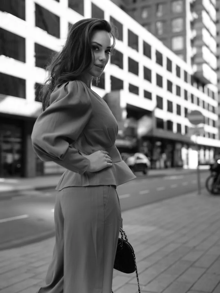 Kim Elisabeth van der Wal, black and white street editorial
